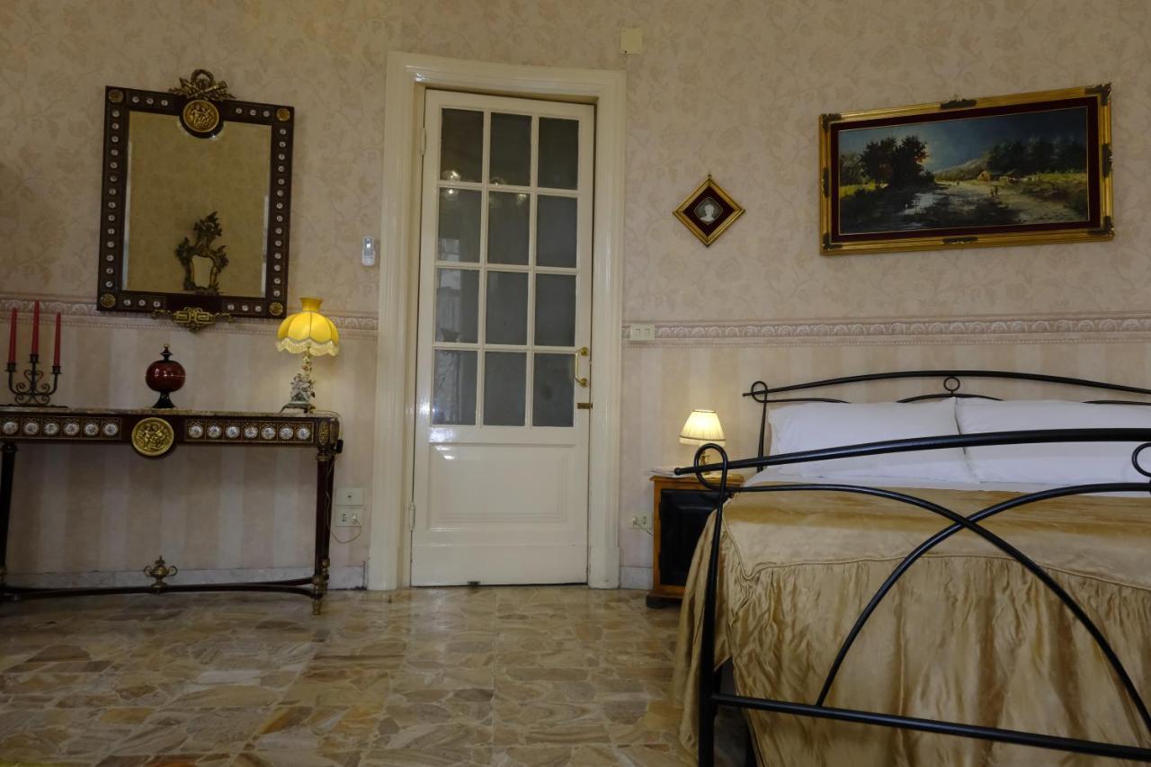 Palazzo Vitrano - Tourist Apartment Katania Zewnętrze zdjęcie